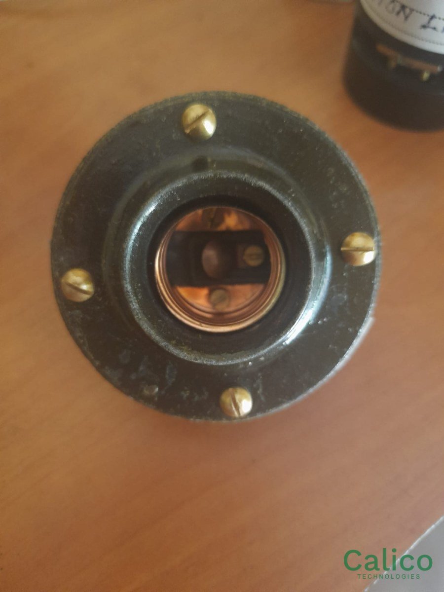 Power Lamp Holder DLW — front view